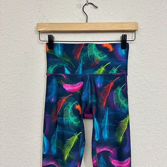 TEREZ Feather Print High-Rise Full Length Leggings in Black Multicolor - Picture 3 of 13